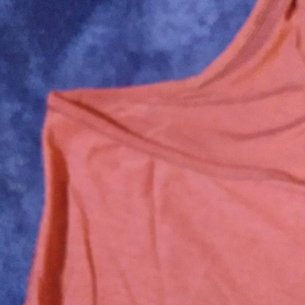 6/$20 Nike Women's Tank Top - Coral - Picture 4 of 9